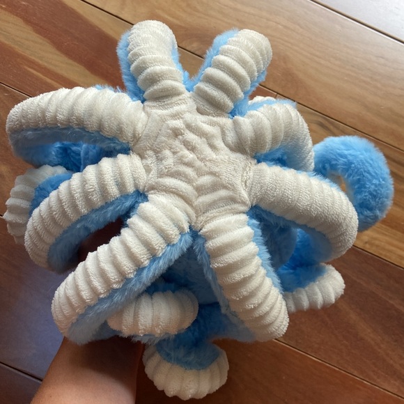 Octopus Stuffy - Picture 3 of 7